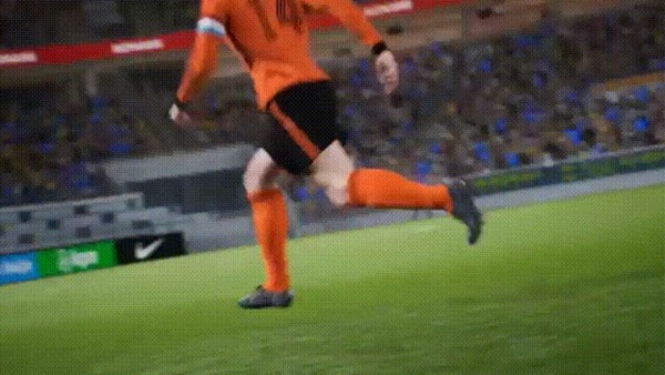 橙衣飞人演绎美丽足球,蓝桥“魔兽”诠释暴力美学!