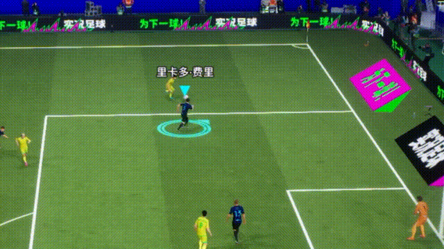 什么？球队经理正在热身！